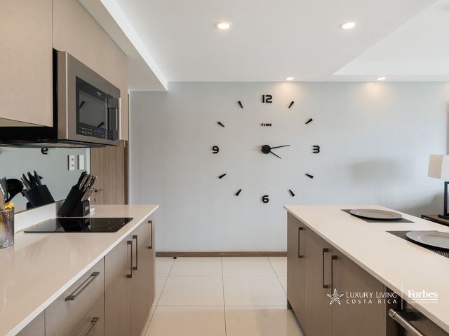 21422 - Two bedroom apartment, extraordinary views, Paradisus Condominium — photo 2 of 15