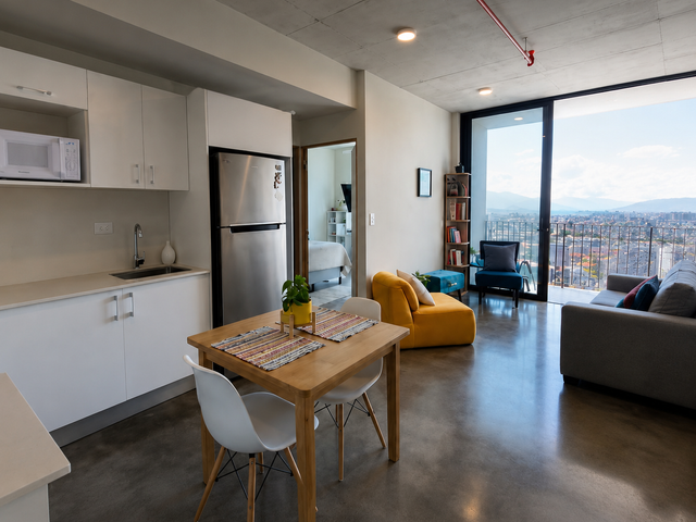 Apartamento en condominio - Escalante – Amoblado y Equipado — foto 1 de 5