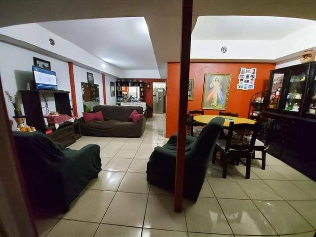 Venta Casa Heredia Aurora — foto 2 de 5