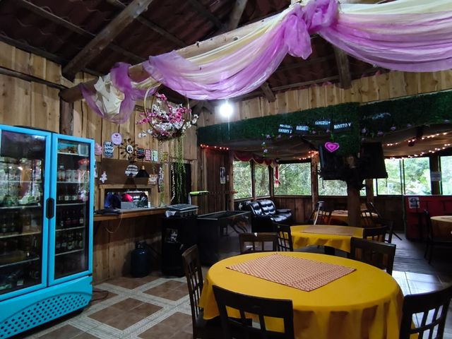 VENTA RESTAURANTE Y BUNGALOWS TEJAR DE CARTAGO — photo 3 of 15