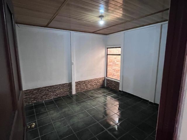 VENTA CASA CARTAGO — photo 5 of 16