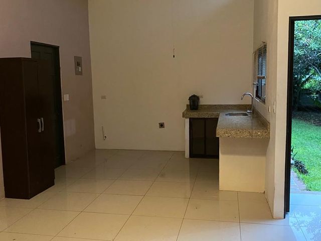 Terreno y apartamentos — photo 6 of 12