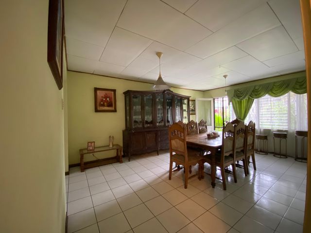 Casa para inversión — photo 4 of 10