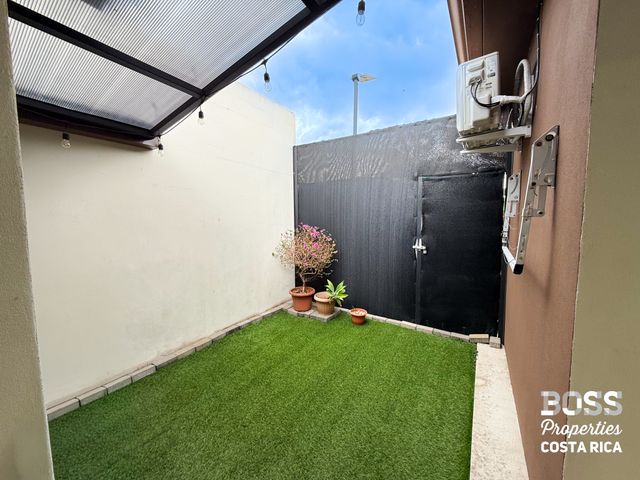 Casa de 2 Habitaciones a la Venta en Condoninio Terrazas del Norte, San Rafael de Alajuela — photo 15 of 20