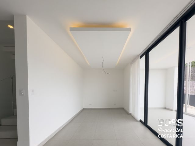 Casa de 4 Habitaciones en Alquiler en Condominio Santa Ana Boulevard, Lindora — photo 17 of 21