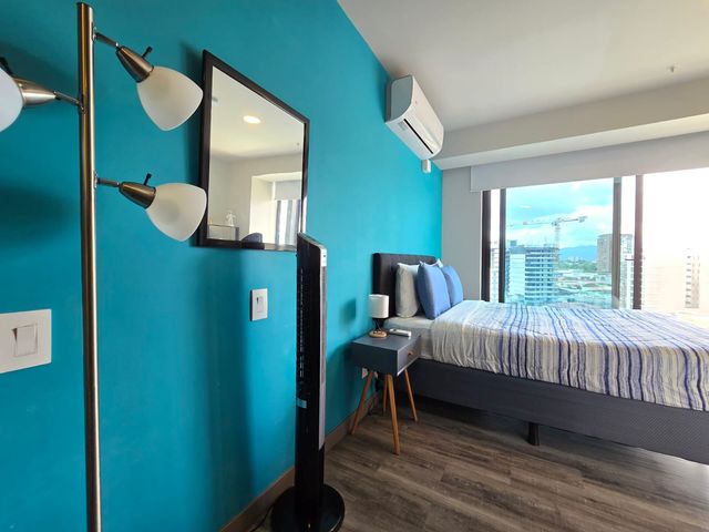 APARTAMENTO PISO 12 COSMOPOLITAN TOWER — photo 4 of 15