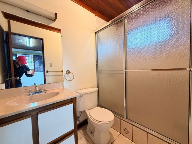 AMPLIA CASA EN VENTA EN ROHRMOSER CON USO DE SUELO MIXTO — photo 8 of 19