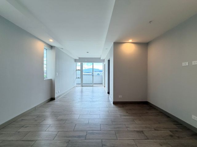 APARTAMENTO EN ALQUILER BE CARIARI UN DORMITORIO CON PARQUEO — photo 4 of 20