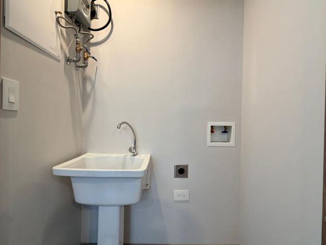 APARTAMENTO EN ALQUILER BE CARIARI UN DORMITORIO CON PARQUEO — photo 8 of 20