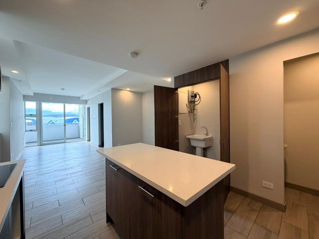 APARTAMENTO EN ALQUILER BE CARIARI UN DORMITORIO CON PARQUEO — photo 7 of 20