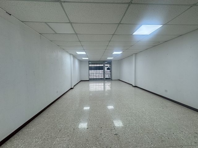 LOCAL COMERCIAL  EN SAN JOSE CENTRO, SOBRE AVENIDA 1 — photo 8 of 14