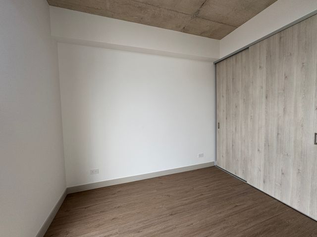 APARTAMENTO EN VENTA PISO 27 SECRET ESCALANTE, CON DOBLE VISTA — photo 10 of 16