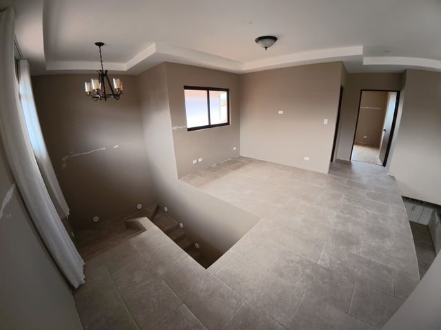 CASA EN VENTA CONDOMINIO VILLANGEL SANTO DOMINGO — photo 3 of 19