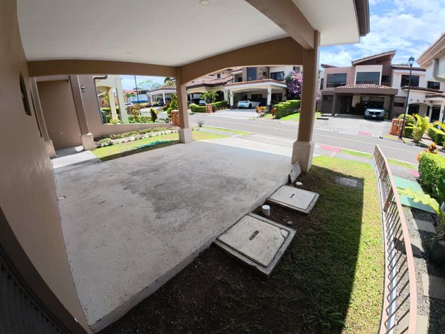 CASA EN VENTA CONDOMINIO VILLANGEL SANTO DOMINGO — photo 11 of 19