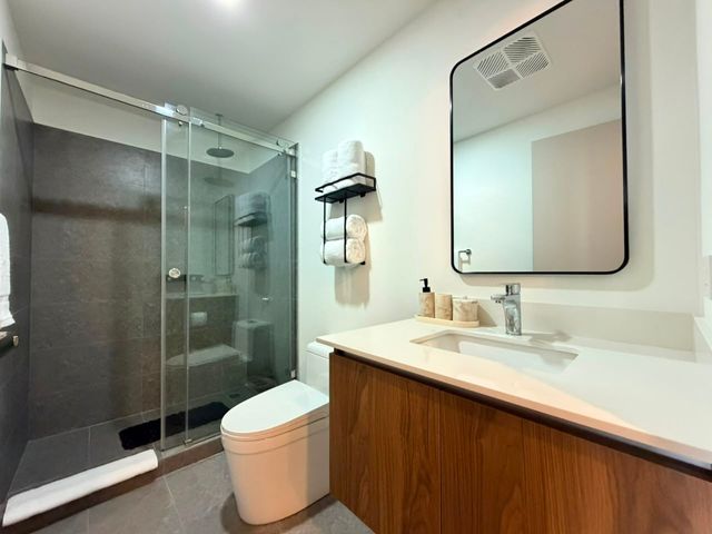 APARTAMENTO DE DOS DORMITORIOS PARQUEO Y AMUEBLADO EN SECRET ESCALANTE — photo 8 of 18