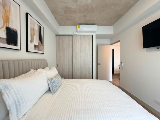 APARTAMENTO DE DOS DORMITORIOS PARQUEO Y AMUEBLADO EN SECRET ESCALANTE — photo 4 of 18