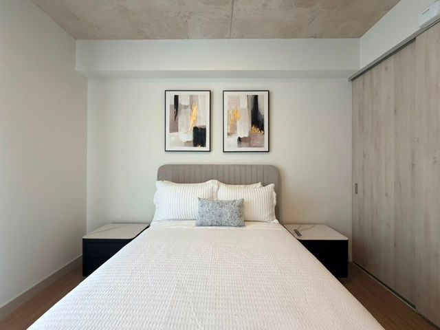 APARTAMENTO DE DOS DORMITORIOS PARQUEO Y AMUEBLADO EN SECRET ESCALANTE — photo 2 of 18