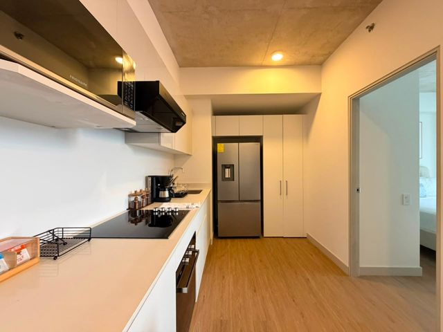 APARTAMENTO DE DOS DORMITORIOS PARQUEO Y AMUEBLADO EN SECRET ESCALANTE — photo 17 of 18