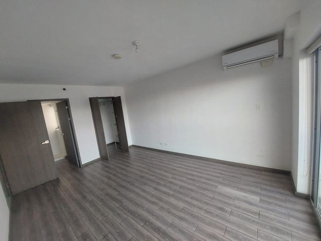 Apartamento con dos dormitorios y dos parqueos en Paradisus, y bodega! — foto 3 de 20