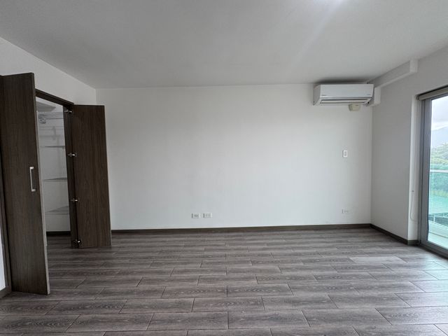 Apartamento con dos dormitorios y dos parqueos en Paradisus, y bodega! — foto 6 de 20