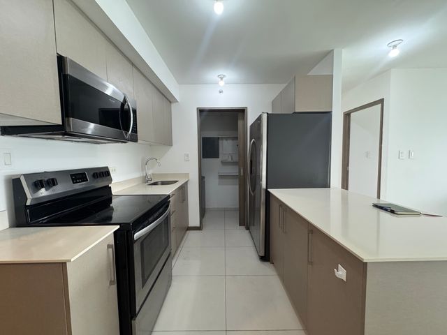 Apartamento con dos dormitorios y dos parqueos en Paradisus, y bodega! — foto 10 de 20