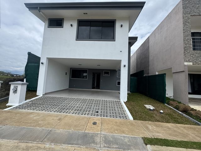 CASA EN VENTA CONDOMINIO TERUMA — photo 1 of 21