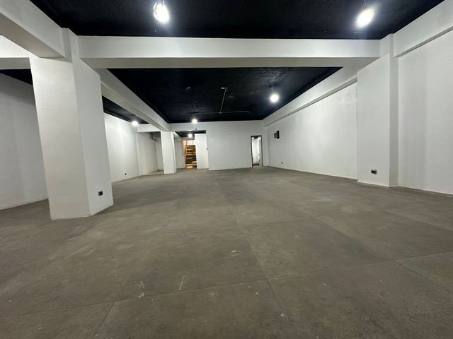 AMPLIO LOCAL COMERCIAL EN AVENIDA CENTRAL SAN JOSE — photo 3 of 17