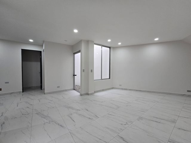 APARTAMENTO MODERNO EN NUNCIATURA — photo 15 of 17