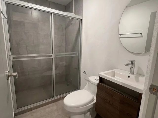 COMODO APARTAMENTO TIPO LOFT EN ROHRMOSER — photo 3 of 13