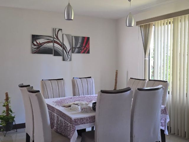 HERMOSA CASA EN OASIS TOURNON — photo 5 of 10