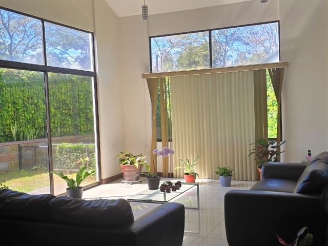HERMOSA CASA EN OASIS TOURNON — photo 6 of 10