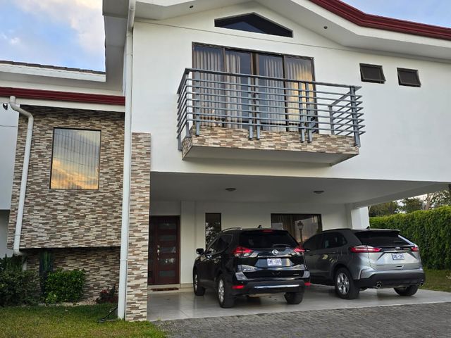 HERMOSA CASA EN OASIS TOURNON — photo 8 of 10