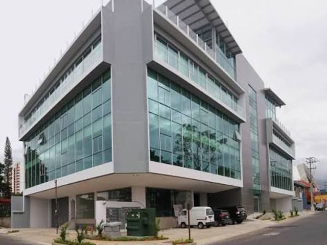 AMPLIA OFICINA EN EL EDIFICIO CV SABANA — foto 10 de 19