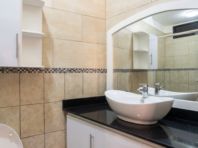 EXCELENTE INVERSION: APARTAMENTO EN RORHMOSER EN 115MIL USD — photo 4 of 10