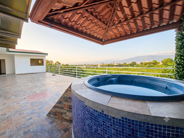 PENTHOUSE EN ALQUILER EN NUNCIATURA CON UNA HERMOSA VISTA — photo 11 of 13
