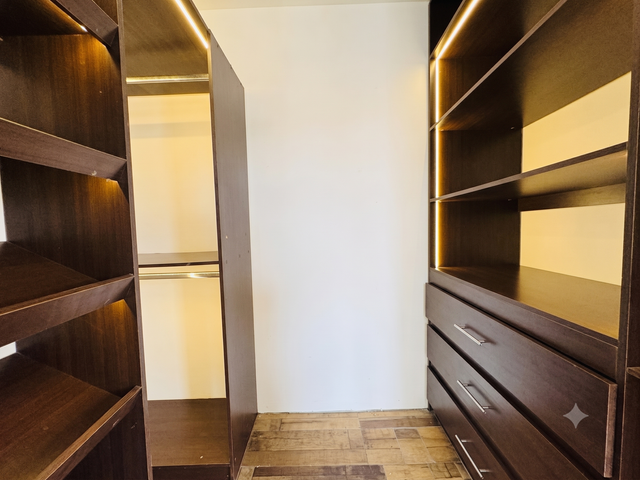 PENTHOUSE EN ALQUILER EN NUNCIATURA CON UNA HERMOSA VISTA — photo 6 of 13