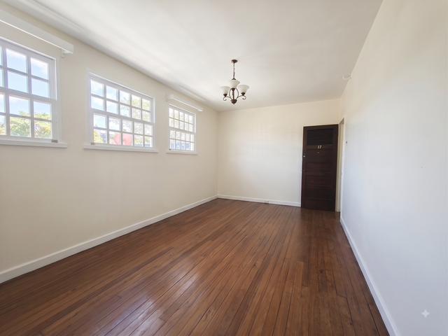 APARTAMENTO DE 1 DORMITORIO EN EDIFICIO HISTORICO BARRIO AMON — foto 13 de 17
