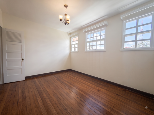 APARTAMENTO DE 1 DORMITORIO EN EDIFICIO HISTORICO BARRIO AMON — foto 16 de 17