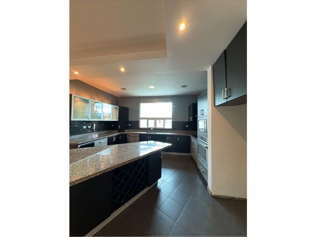 OPORTUNIDAD DE INVERSIÓN Apartamento en venta, Guayabos Curridabat — photo 12 of 12