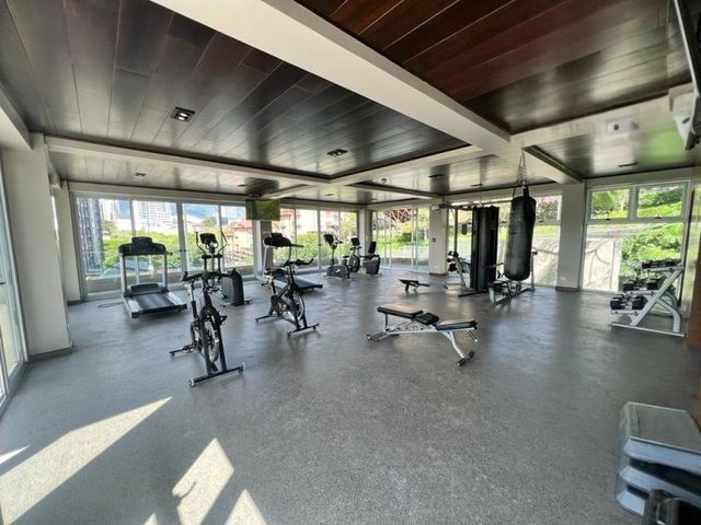 Apartamento amoblado en alquiler Azenza Towers La Uruca — photo 12 of 18