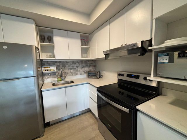 Apartamento amoblado en alquiler Azenza Towers La Uruca — photo 16 of 18