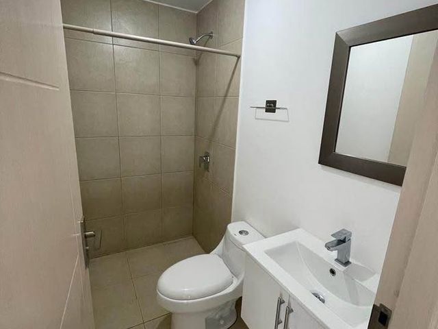 Apartamento en venta en Lagunilla de Heredia – 2 habitaciones | Piso 14 — photo 5 of 13