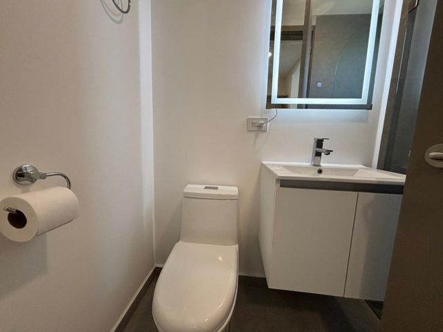 VENTA DE APARTAMENTO AMPLIO EN NUCLEO SABANA — photo 6 of 19