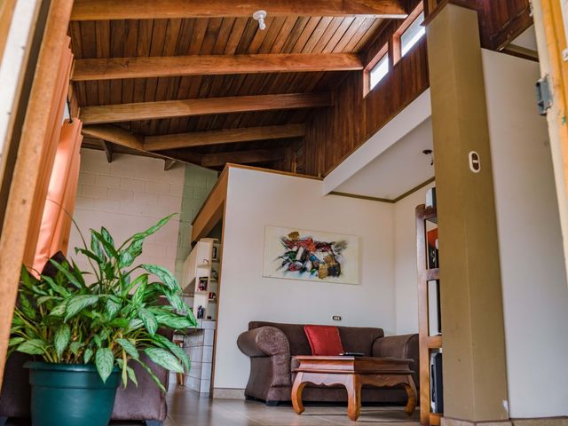Casa Remodelada en Venta en San Francisco de Dos Ríos — photo 8 of 15