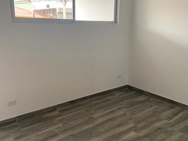 Oportunidad de Inversión Inmobiliaria / 3 Apartamentos generando ganancias — photo 2 of 17