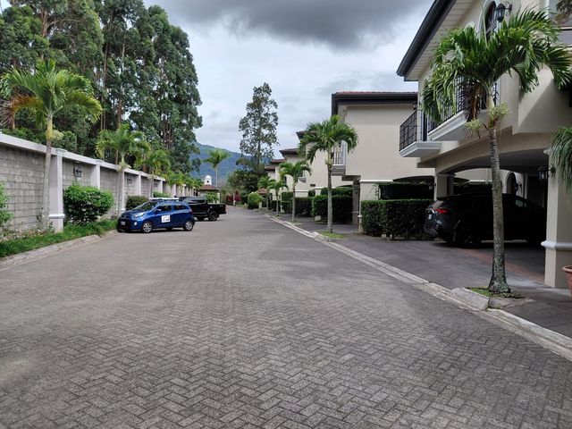 Casa de Lujo en Venta | Colinas de Montealegre, Tres Ríos, Cartago — photo 20 of 21