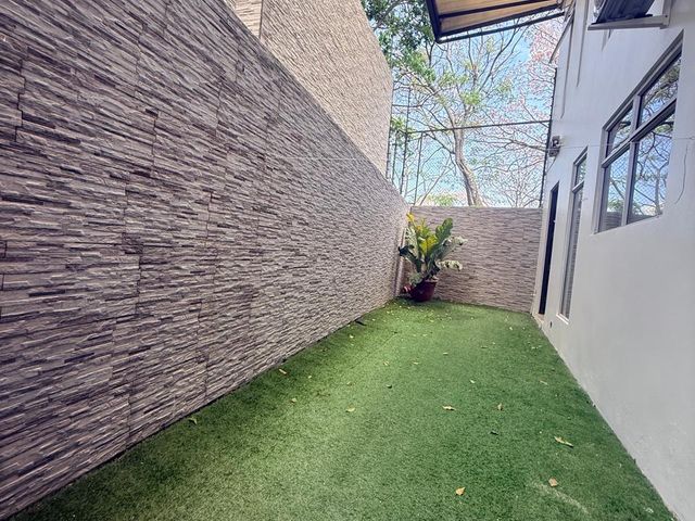 Casa Condominio Los Eliseos, Bello Horizonte de Escazú — photo 18 of 21