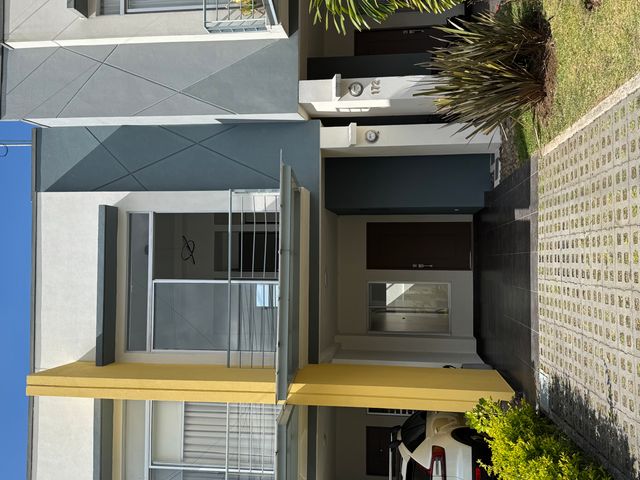 Casa en condominio Via Heredia — foto 1 de 8