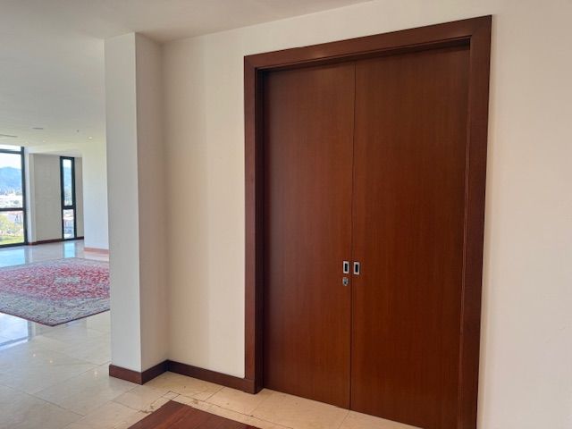 APARTAMENTO LUJOSO EN ALQUILER, SAN JOSÉ, LA SABANA, ESTADIO NACIONAL — photo 10 of 21