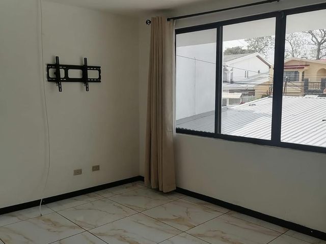 CASA EN VENTA, SAN JOSÉ, ROHRMOSER — photo 6 of 16